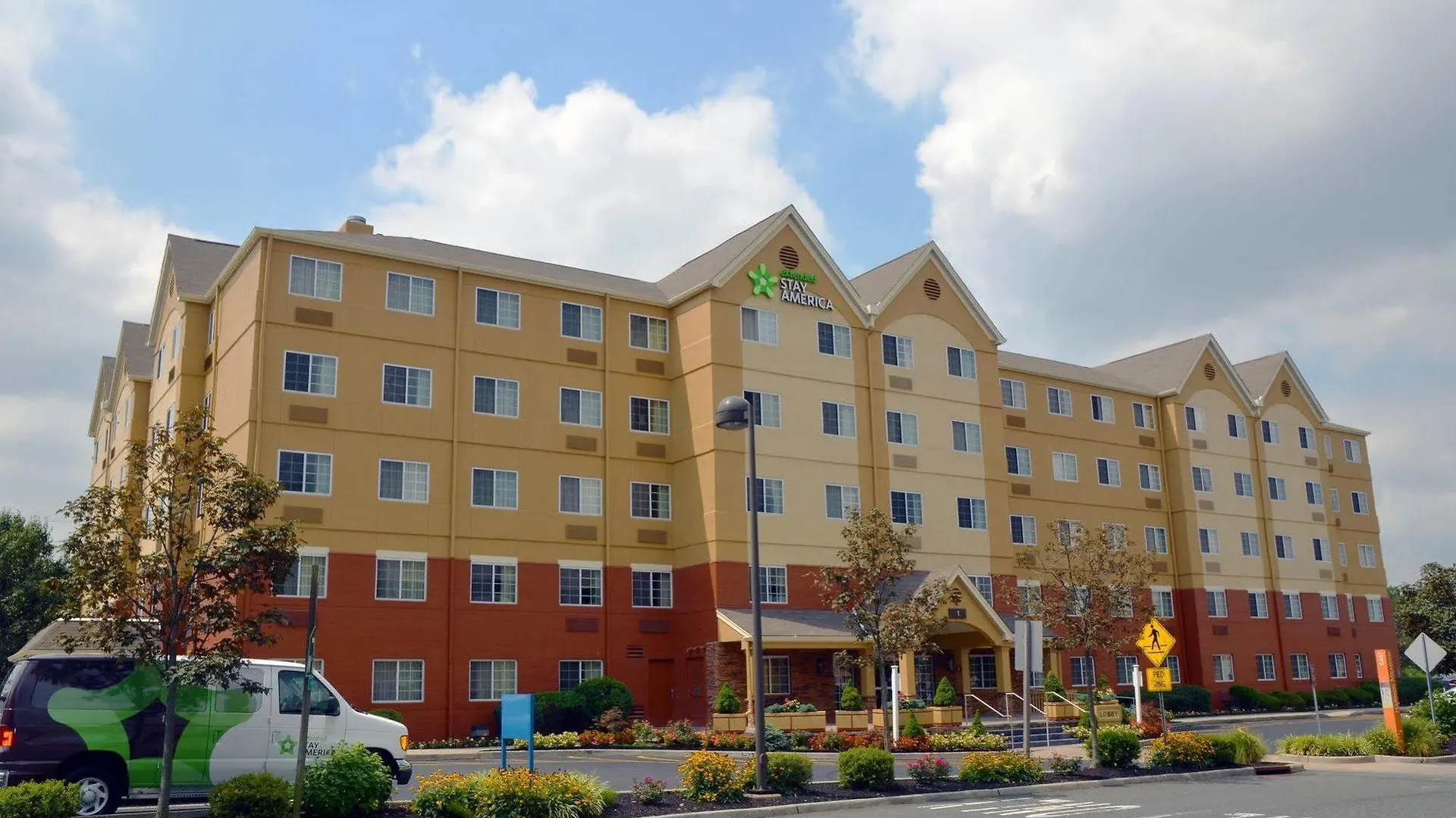 Extended Stay America Suites - Secaucus - New York City Area Hotel