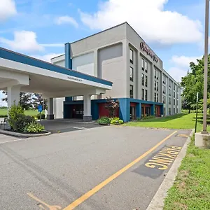 Hotel Hampton